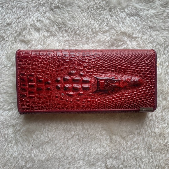 Crocodile 🐊 Wallet - Picture 9 of 10